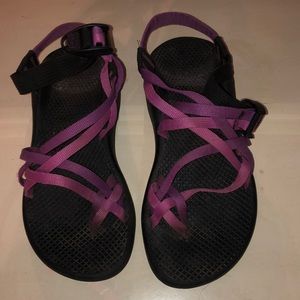 Women’s double strap chacos